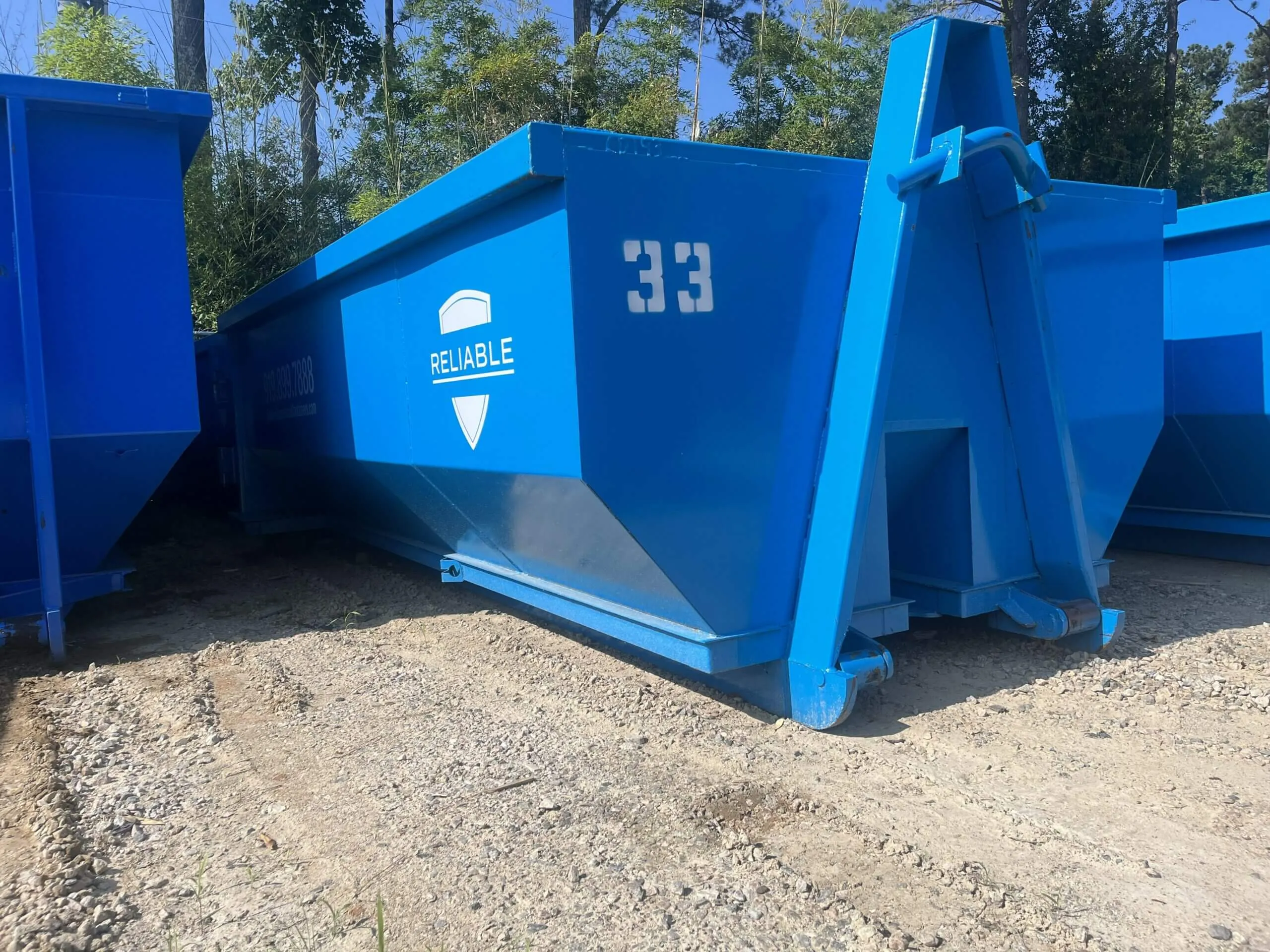 Reliable roll-off dumpster service in Durham, North Carolina